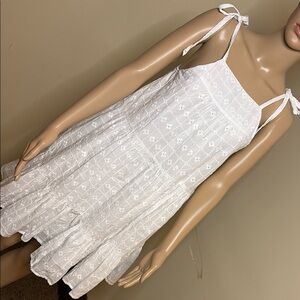 Elegant White Mini Dress